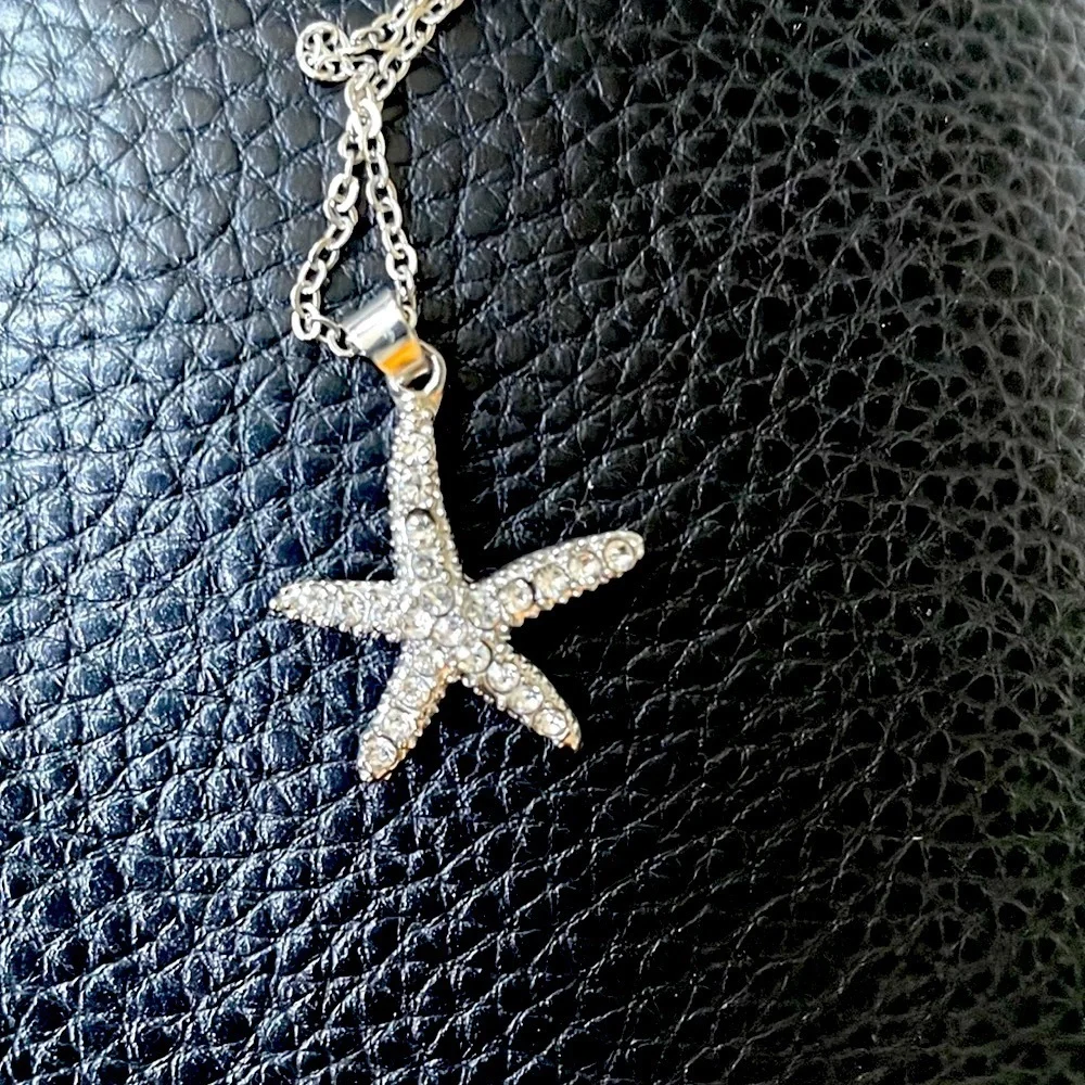 Crystal rhinestone Diamond STARFISH necklace charm pendant